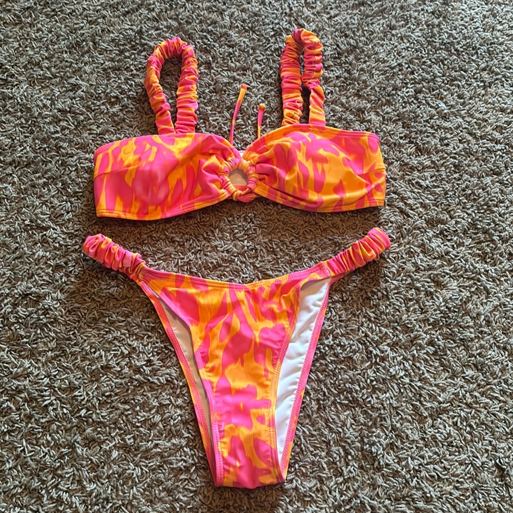 swim suit bikini set *brand new